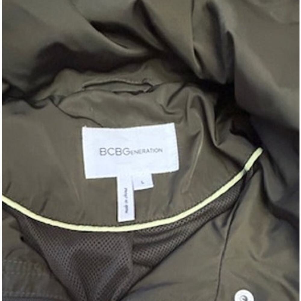 Bcbgeneration Olive Lightweigth Hooded Windbreake… - image 3